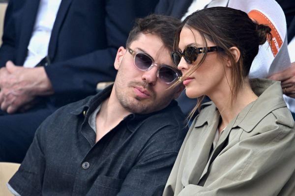 Iris Mittenaere et Antoine Dupont dans la tourmente, le couple se retire quelques jours