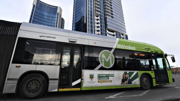 Possible grève du RTC: le vélo et le covoiturage pour se rendre au Festival d'été de Québec