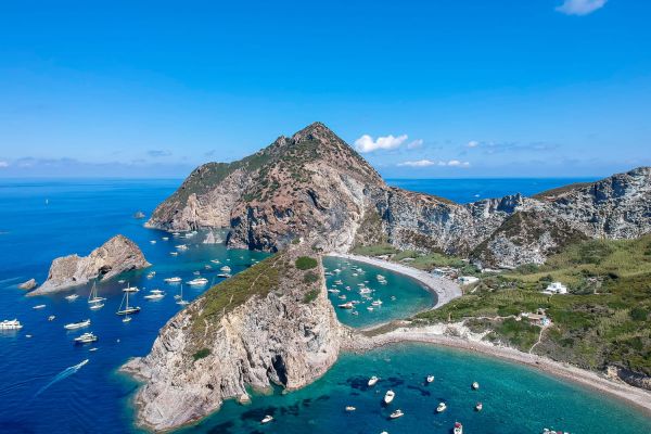 Cette île italienne dont personne ne parle est à visiter au moins une fois dans sa vie