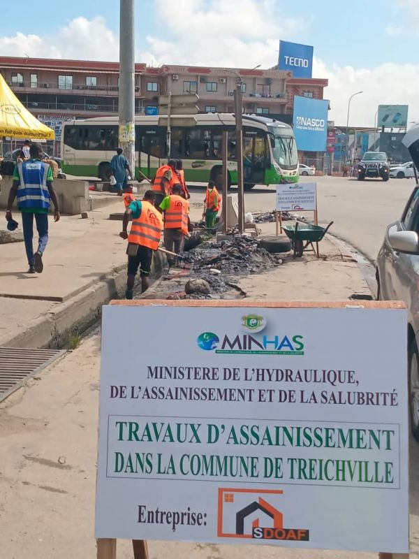 Drainage des eaux de pluie / Une vaste opération de curage des caniveaux lancée par Bouaké Fofana