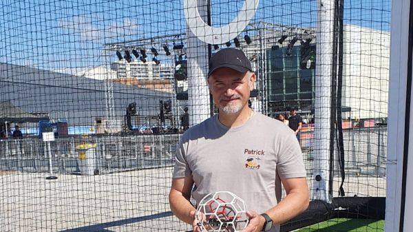 Drone soccer : un sport qui peut décoller, de Salon à Marseille