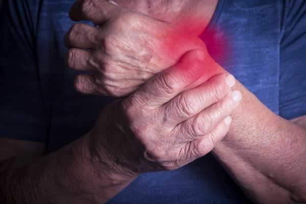 Arthrite rhumatoïde : solutions naturelles pour soulager les douleurs articulaires