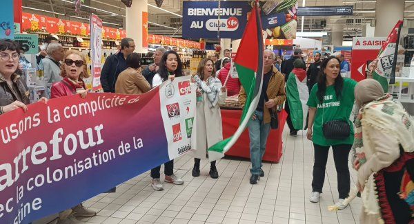 Action BDS boycott Carrefour complice de la colonisation israélienne de la Palestine à Lille