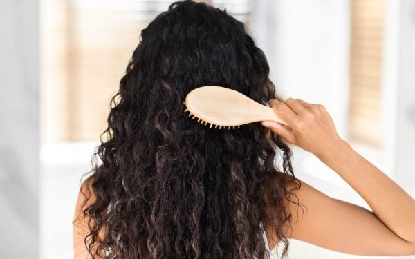 Le masque brésilien qui fait des boucles de folie affole les ventes : les internautes en sont dingues