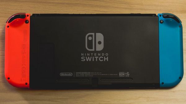 Nintendo Switch 2: méfiez-vous, ce type de chargeur va griller votre console