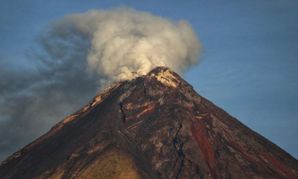 Canicule – 90% des savants fous regrettent d'avoir installé leur base secrète sous un volcan