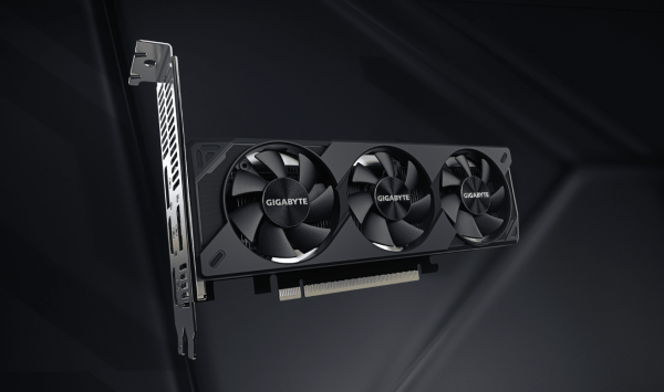 Gigabyte lance une RTX 5050 ultra mince avec trois ventilateurs