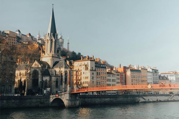 Lyon mise sur le logiciel libre pour se débarrasser de Microsoft