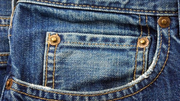 La vraie utilité de la mini poche avant de votre jean et vous allez être très surpris