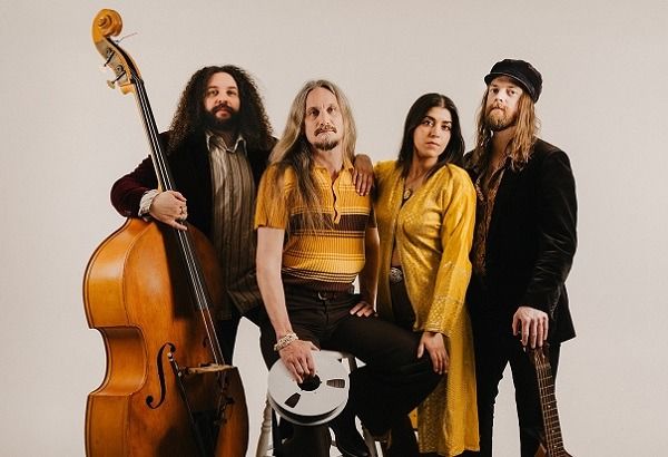 SIENA ROOT : Clip de Wishing For More