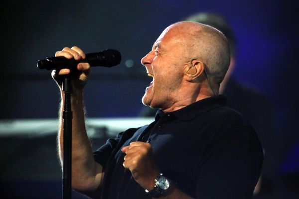 Le fils de Phil Collins, Mathew, signe en deuxième division autrichienne