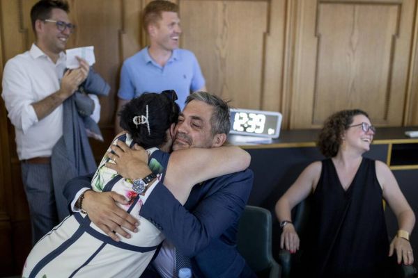 Nouveau rebondissement à Schaffhouse: après le Tribunal fédéral, c'est au tour du PLR de faire chuter le conseiller aux Etats Simon Stocker
