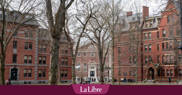 Le gouvernement Trump accuse Harvard d'antisémitisme, menace de couper ses subventions