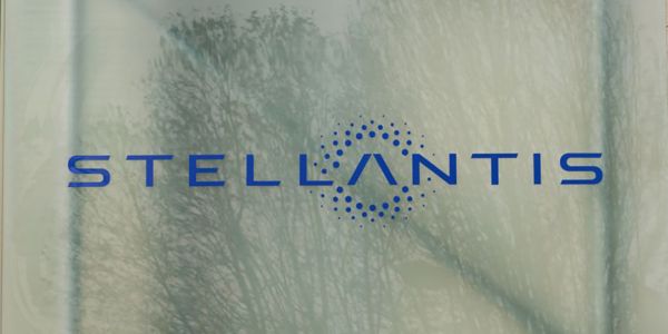 Stellantis revoit sa stratégie à long terme