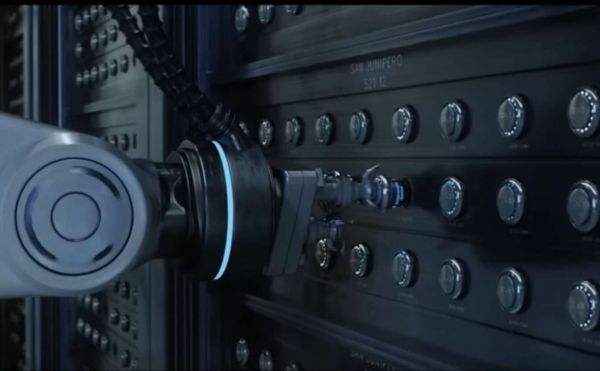 Dix-sept ans avant sa diffusion, Friends anticipait déjà cet épisode culte de Black Mirror