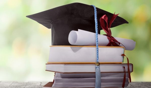 Bourses d’étude en Tunisie et en Europe pour les lauréats du Baccalauréat Tunisien 2025