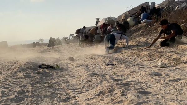 Les Israéliens transforment les sites de distribution d'aide à Gaza en champs de tirs