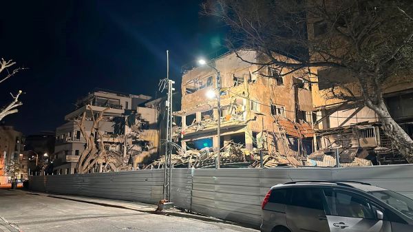 En plein conflit, une épopée pour quitter Israël