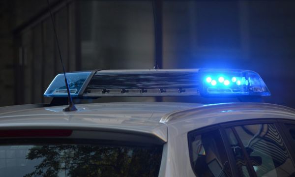 Un policier mis à pied après avoir contrôlé l’identité d’un homme blanc dans une gare