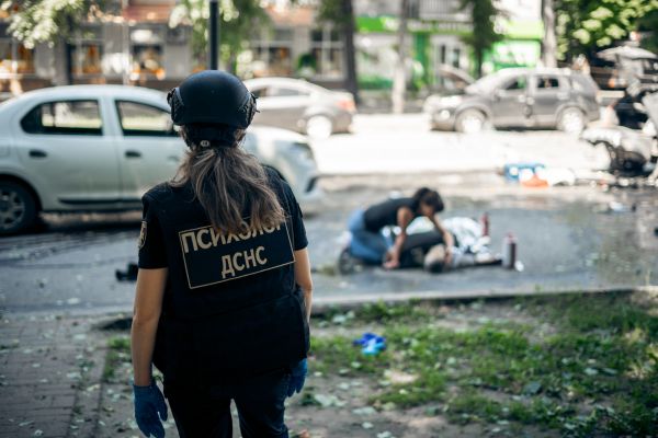 Ukraine. Des civil·e·s ont été tués lors de frappes menées sans discernement sur la ville de Soumy tandis que l'armée russe multiplie les attaques – nouveaux éléments de recherche