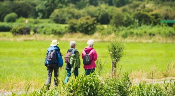 Une marche interreligieuse à Calais, le sort des migrants à l'esprit
