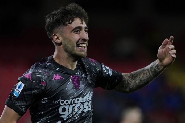 « La philosophie du président est axée sur la jeunesse ITALIENNE » : la FIORENTINA continue de recruter ITALIEN !