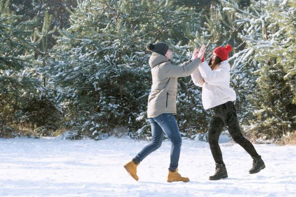 Friendzone : pourquoi rester passif est votre pire erreur et ce geste simple peut inverser la situation en quelques jours seulement