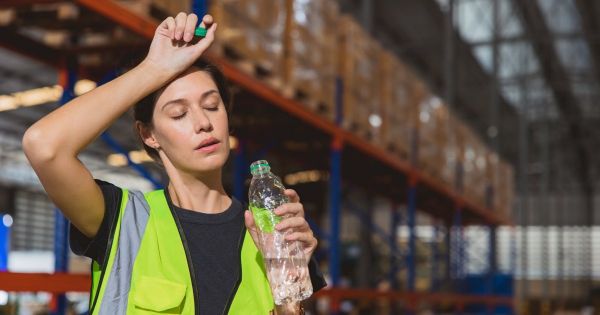 En cas de canicule, est-on obligé d'aller travailler ? Voici ce qu'il faut savoir