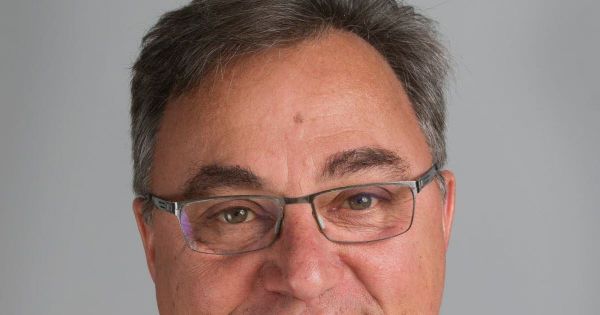 Isère. Pionnier il y a 40 ans, créateur d'entreprises... Qui est Stéphane Lavallée, spécialiste de la robotique chirurgicale ?