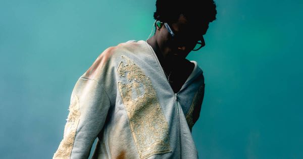 Jolagreen23 prend les manettes du rap