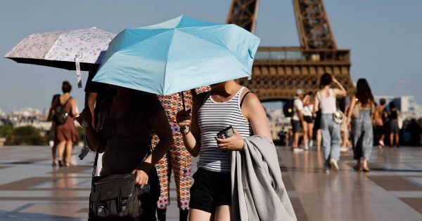 EN DIRECT - Canicule : près de 40 degrés attendus aujourd'hui à Paris