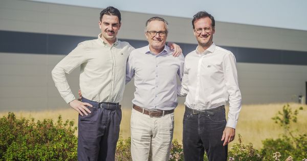 Transmission familiale à la tête de l'entreprise métallurgique nantaise SFCMM