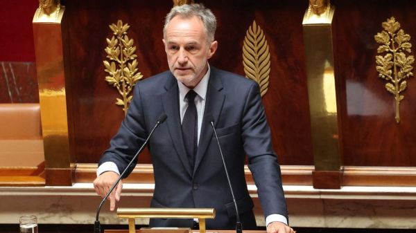 Municipales à Paris : Emmanuel Grégoire désigné comme candidat pour succéder à Anne Hidalgo par les militants socialistes