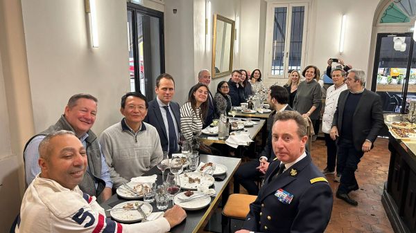 "Diplomatie pissaladière", gnocchis bloqués et réunions Tupperware: trois semaines après la fin du Sommet des Nations-Unies sur l'Océan, on vous dévoile les coulisses