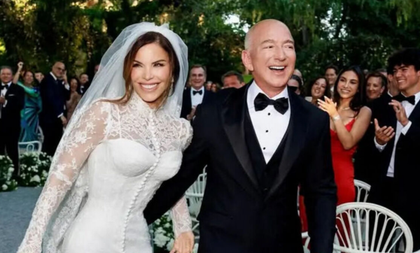 Lauren Sánchez : pour son mariage avec Jeff Bezos ? La robe de Kate (au rabais) et les fesses de Pippa