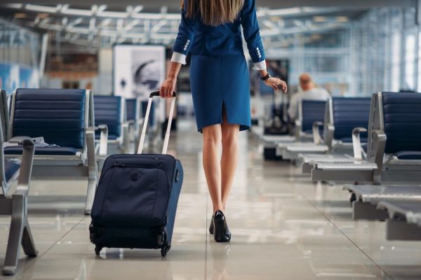 Le régime des hôtesses de l'air : –4 kg en 4 jours, vraiment possible ?