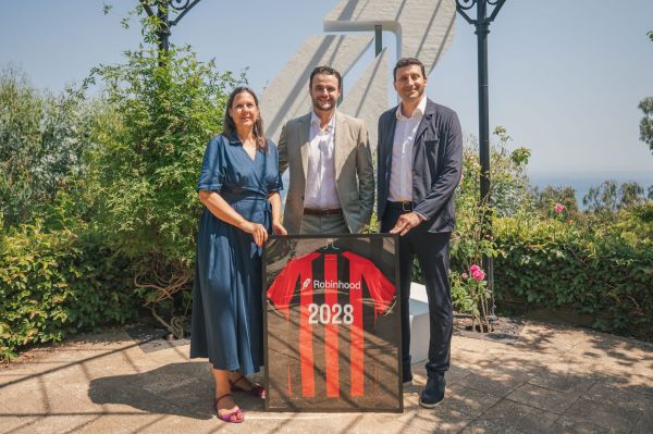 OGC Nice. Une marque cotée au NASDAQ nouveau sponsor majeur sur le maillot