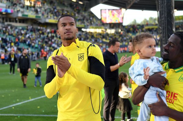 Mercato FC Nantes : Ça se confirme pour Alban Lafont !