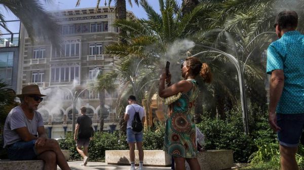 L'Europe suffoque sous une vague de chaleur historique