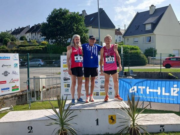 Robert Aso double médaillé d'argent aux championnats de France Masters d'athlétisme
