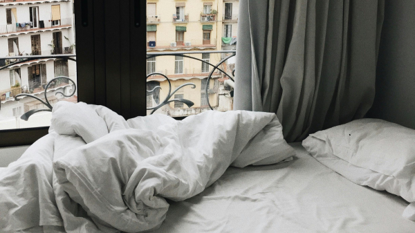 L'astuce des taies d'oreiller à connaître pour ne pas subir la canicule le soir et passer une bonne nuit