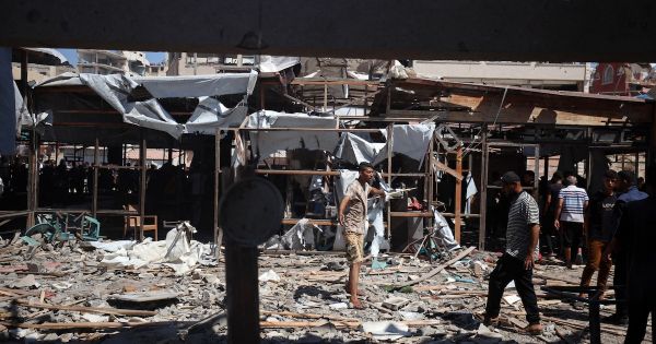 Gaza : l'armée israélienne dit examiner une frappe meurtrière sur un café internet