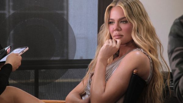Khloé Kardashian : rhinoplastie, Botox et bien plus encore... elle détaille toutes ses interventions esthétiques