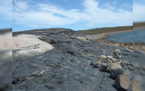 Ces roches vont peut-être réécrire l'histoire de la Terre grâce à leur âge record