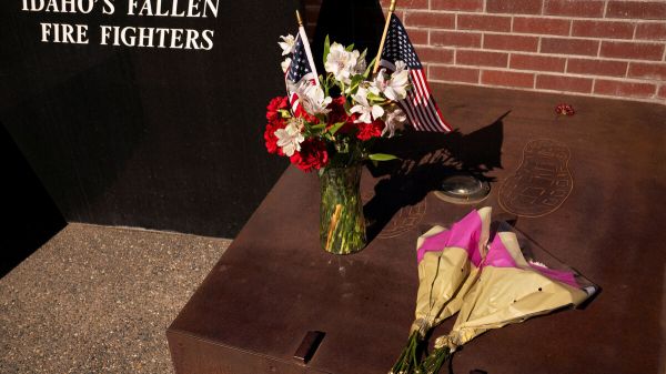 « Il aurait voulu devenir pompier » : qui est l'Américain suspecté d'avoir tué deux soldats du feu dans l'Idaho ?