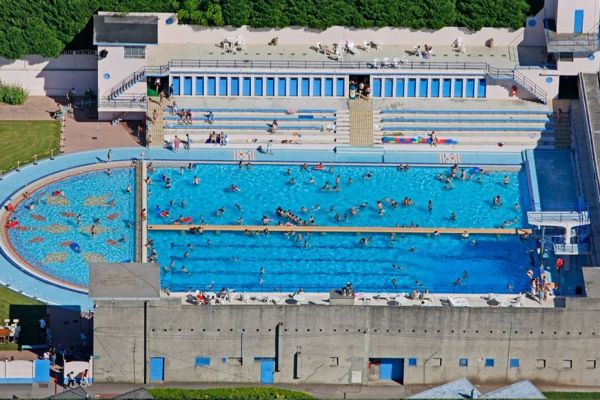 Canicule. Ces 6 piscines en plein air où trouver un peu de fraîcheur pendant la vague de chaleur