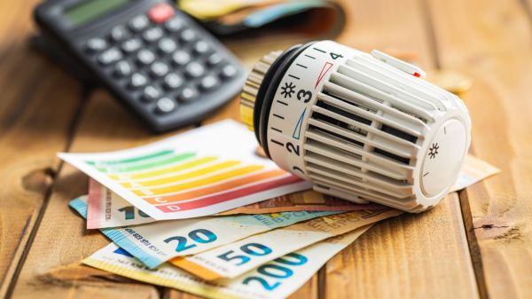 Aides de la CAF, démarchage téléphonique... Ce qui change avec cette nouvelle loi contre la fraude