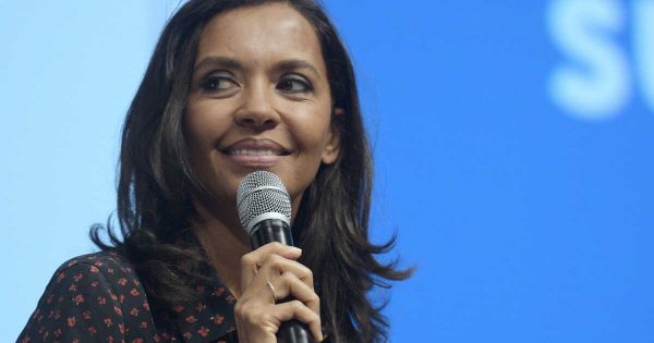Karine Le Marchand a tourné le premier portrait de la saison de L'amour est dans le pré 2026 et elle a eu un vrai un coup de cœur !