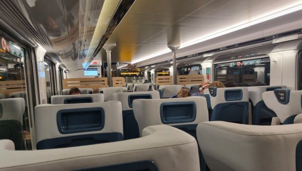Plusieurs trains bloqués tôt ce matin sur les lignes SNCF Paris-Caen-Cherbourg et Paris-Deauville