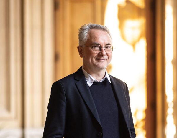 Pierre-Yves Lenoir, directeur du théâtre des Célestins : "Les artistes nous aident à ouvrir les yeux dans un monde où tout nous invite à les fermer”